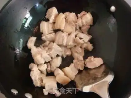 Make Traditional radish meat step 1
