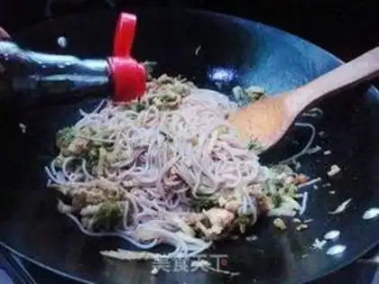 Make Chicken cabbage and red rice step 8