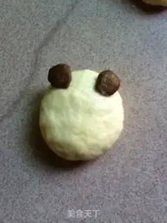 Make Panda bread step 7