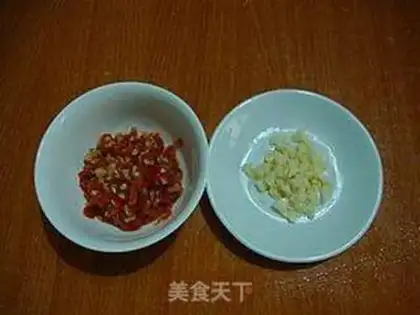 Make A fan of rotting meat step 1