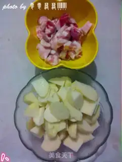 Make Potato red with five flowers step 0