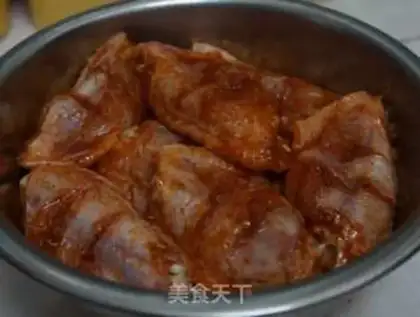 Make Chicken wings in New Orleans step 0