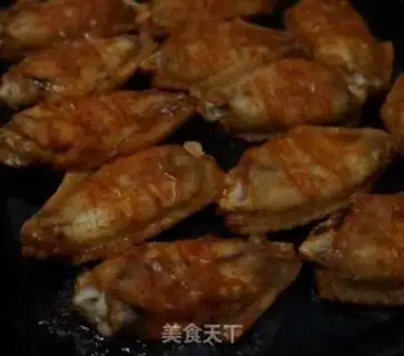 Make Chicken wings in New Orleans step 2