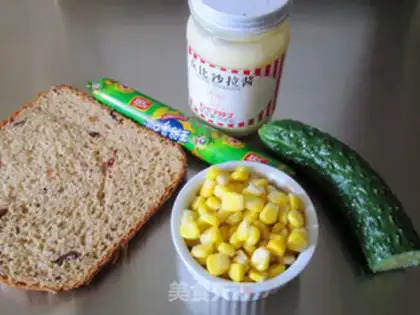 Make Ham corn salad toast step 0