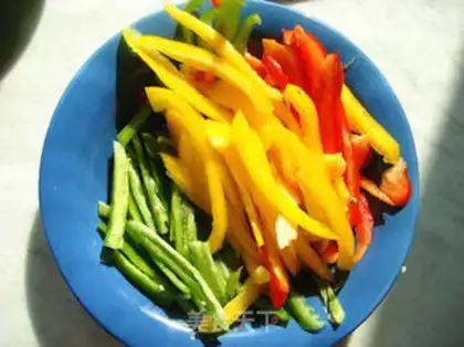 Make The pepper scene step 1