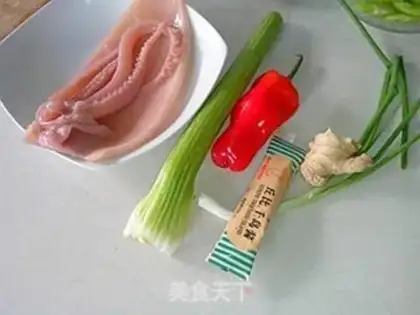 Make Cricket salad step 0