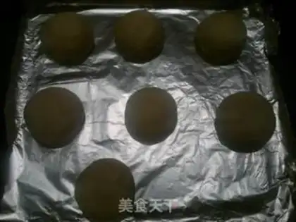 Make Lion King bread step 5