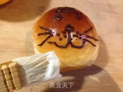 Make Lion King bread step 11