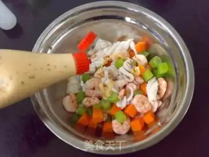 Make ♪ Peachy seafood bagel ♪ step 2