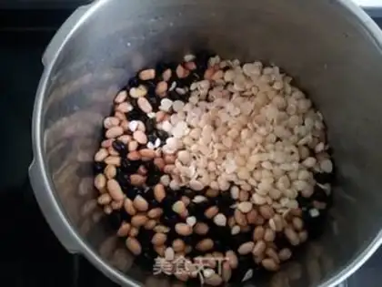 Make Black bean almond peanut tofu step 1