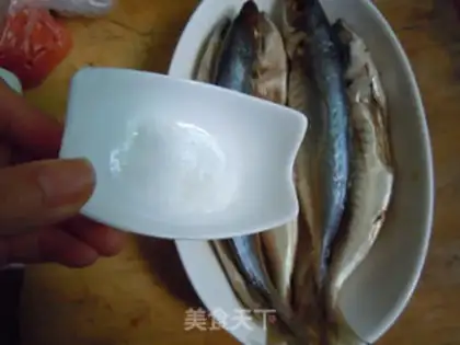 Make Garlic spicy fish step 3