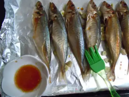 Make Garlic spicy fish step 8