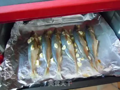 Make Garlic spicy fish step 9