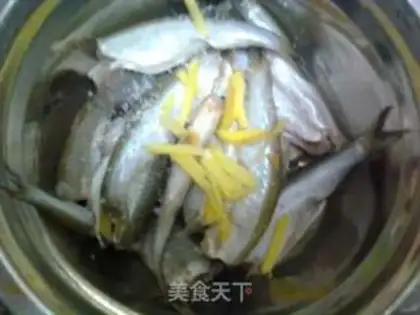 Make Fry wild fish step 1