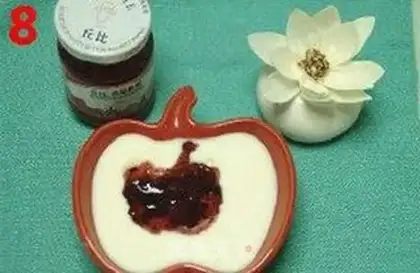 Make Jubby strawberry jam yogurt step 5