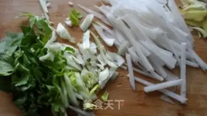Make Snack radish soup step 5