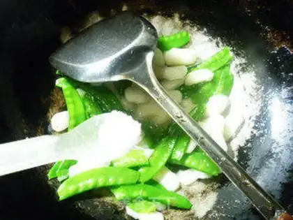 Make Dutch beans step 6