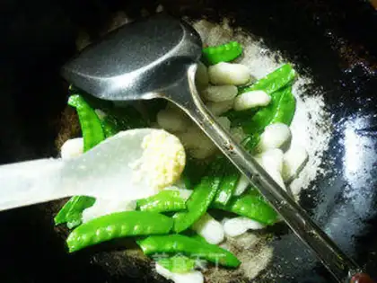 Make Dutch beans step 7