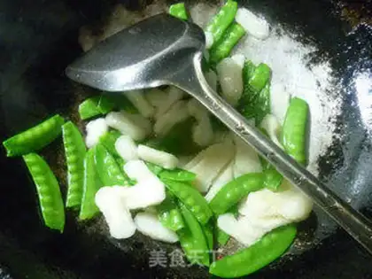 Make Dutch beans step 8