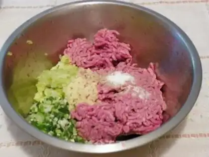 Make Onion meatballs step 5
