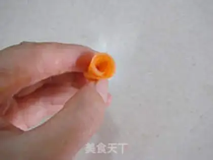 Make Carrot roses step 4