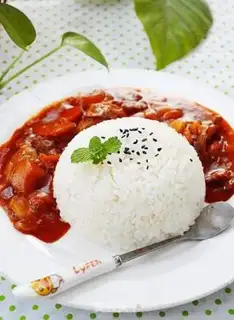 Make Western red beef rice step 9
