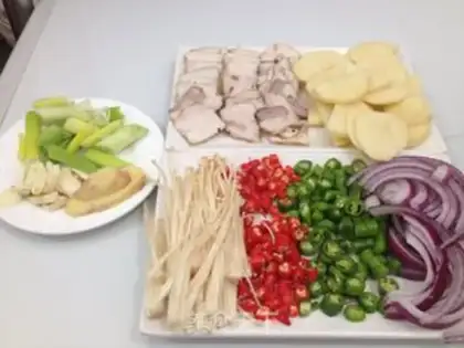 Make A pot and a potato chip step 1