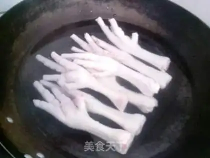 Make Pour abalone claws step 2