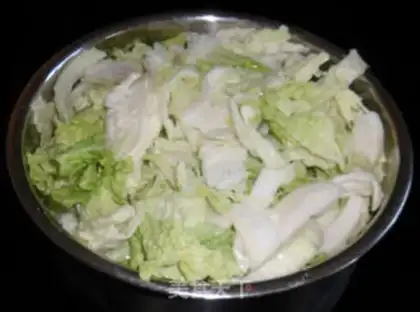 Make Creamed cabbage step 2