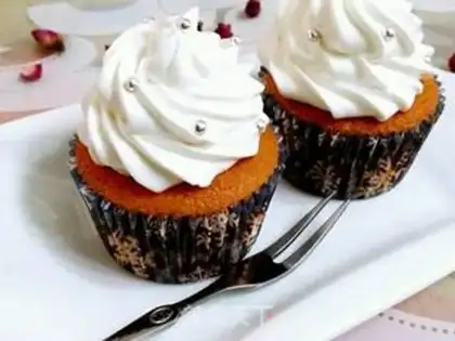 Make Butter cupcakes step 19