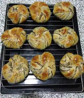 Make Doudou rolls step 10