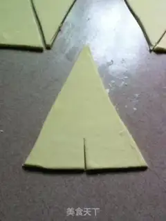 Make Danish horn bag step 10