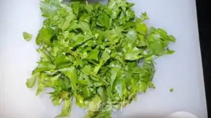 Make Celery leaves step 1