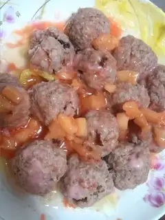 Make Round meatballs step 8
