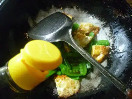 Make Dutch bean fried eggs step 5