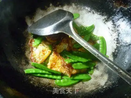 Make Dutch bean fried eggs step 8