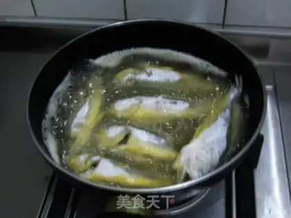 Make Precious yellowfish step 4