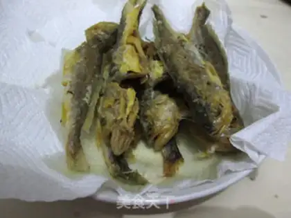 Make Precious yellowfish step 6