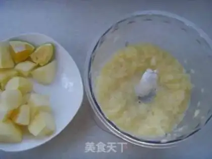 Make Pineapple apple sauce step 1