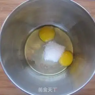 Make Old chicken cake step 0