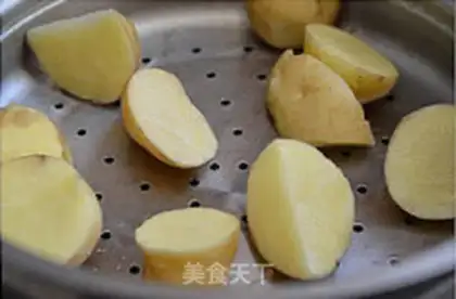 Make Bacon potato salad step 1