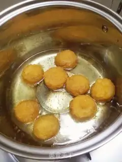 Make Chicken meatballs step 3