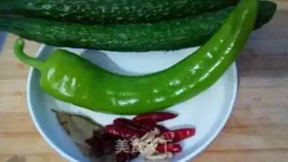 Make cucumber pickles step 0