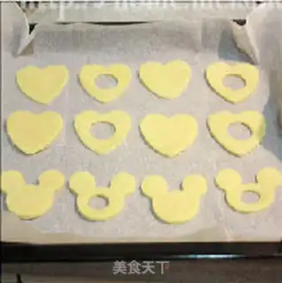 Make Blueberry jam cookies step 6
