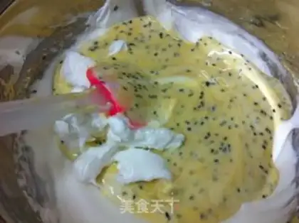 Make Black sesame cake roll step 10