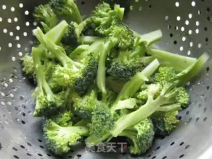 Make The broccoli step 1