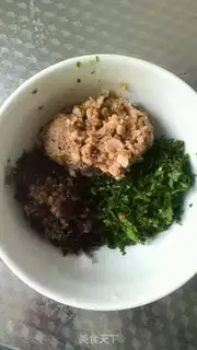 Make Porridge of spinach tofu step 1