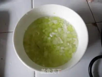 Make Homemade Harbin garlic sausage step 2