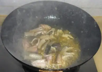 Make Scrambled pepperfish step 3