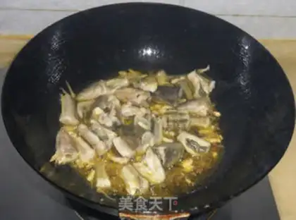 Make Scrambled pepperfish step 4